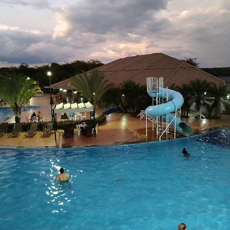 Apartamento Do Lago, Com Churrasqueira Privativa , Cozinha , Internet Banda Larga, Rampa Barco E Jet, Pesqueiro - B101 Caldas Novas Exterior photo