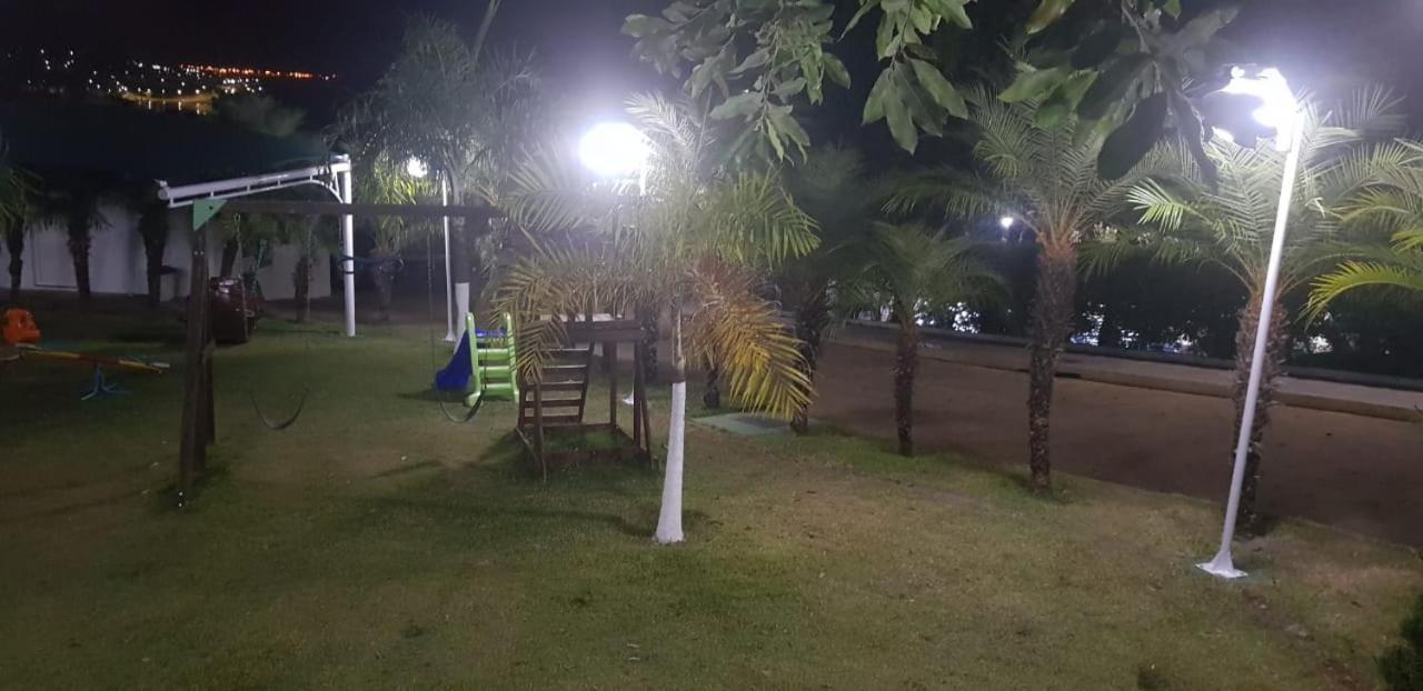 Apartamento Do Lago, Com Churrasqueira Privativa , Cozinha , Internet Banda Larga, Rampa Barco E Jet, Pesqueiro - B101 Caldas Novas Exterior photo